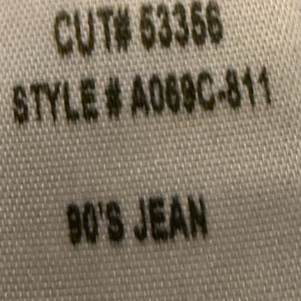 AGOLDE 90’s HIGH RISE LOOSE FIT IN FALL OUT IN DESTROYED DENIM BO’S JEANS 28 - Picture 11 of 14